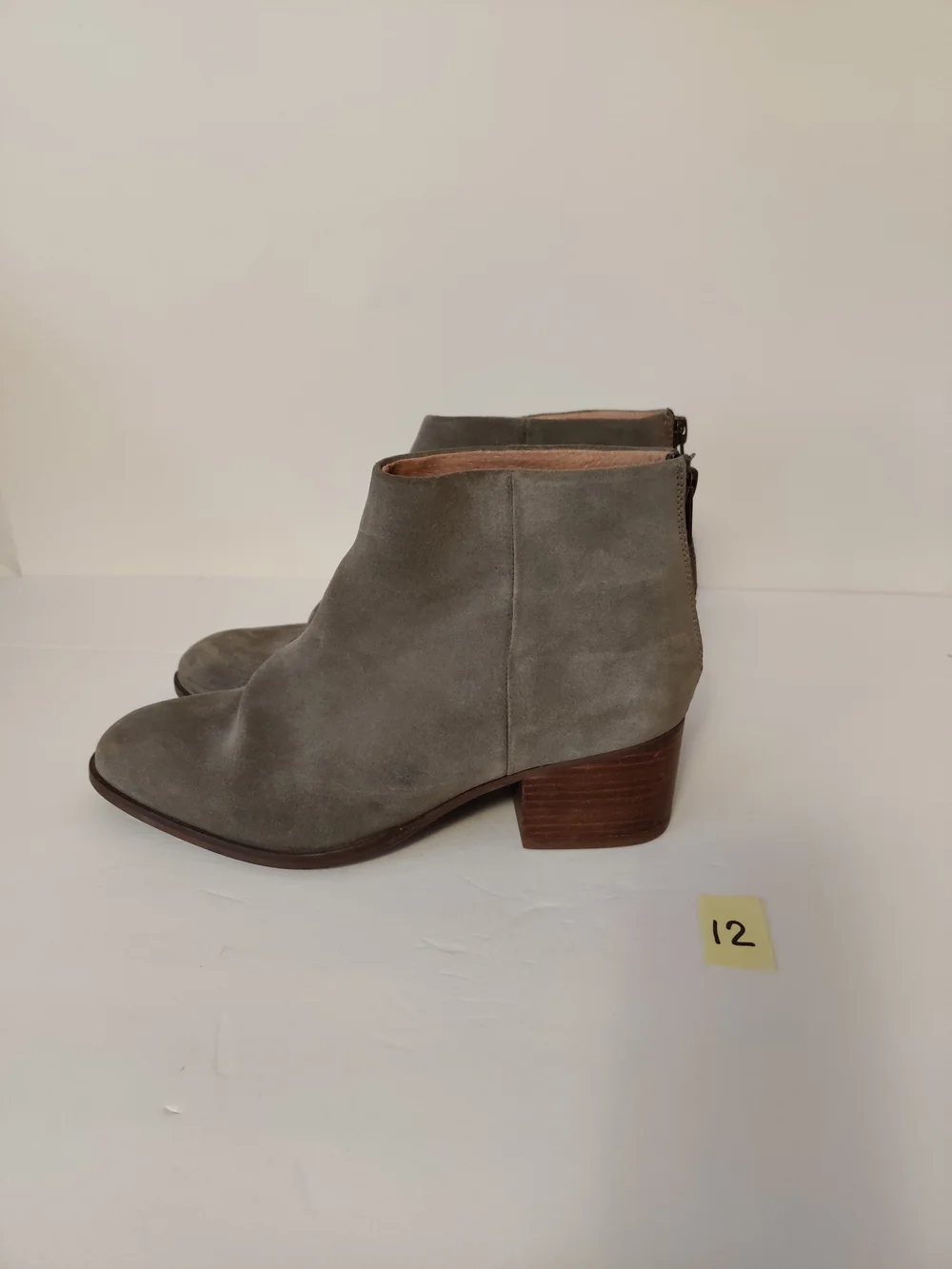 Seychelles Suede Ankle Booties in Gray 8.5